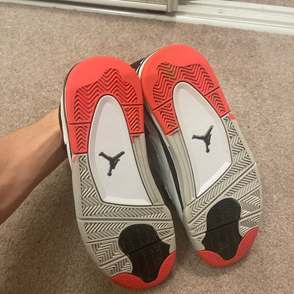 Jordan 4 Pale Citron (Flight Nostalgia) - Picture 5 of 7